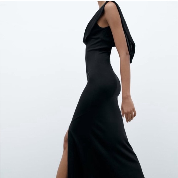 NWT ZARA FLUID NECKLINE LONG KNIT DRESS BLACK - Size L - Picture 2 of 12